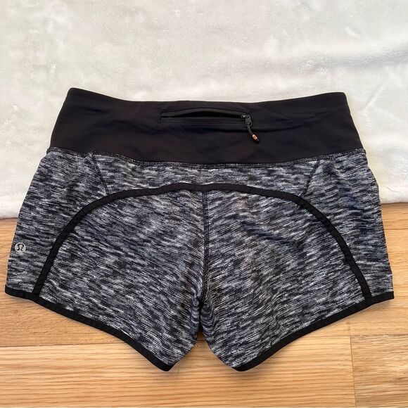Lululemon Run Times Short 4-way Stretch 4" Dramatic Static White Black size 4 - Picture 1 of 7